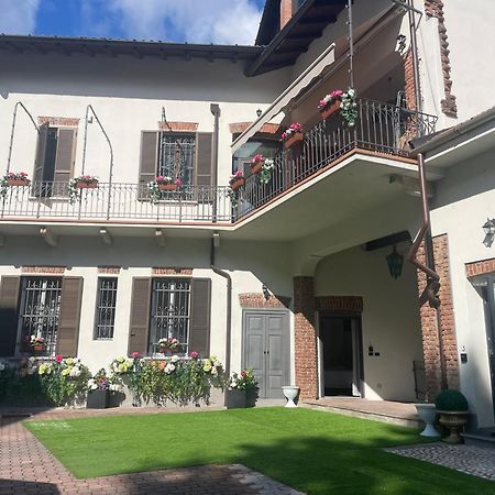 Villa Simona Malpensa Галарате Екстериор снимка